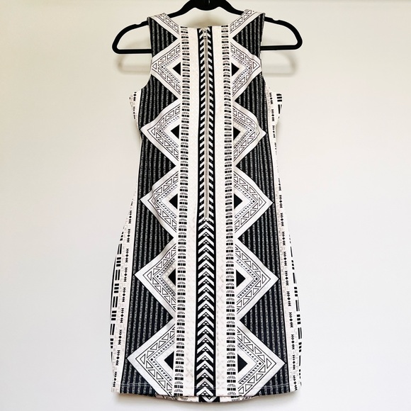 NWOT Charlotte Russe Small Tribal Print Bodycon Dress - Picture 2 of 13